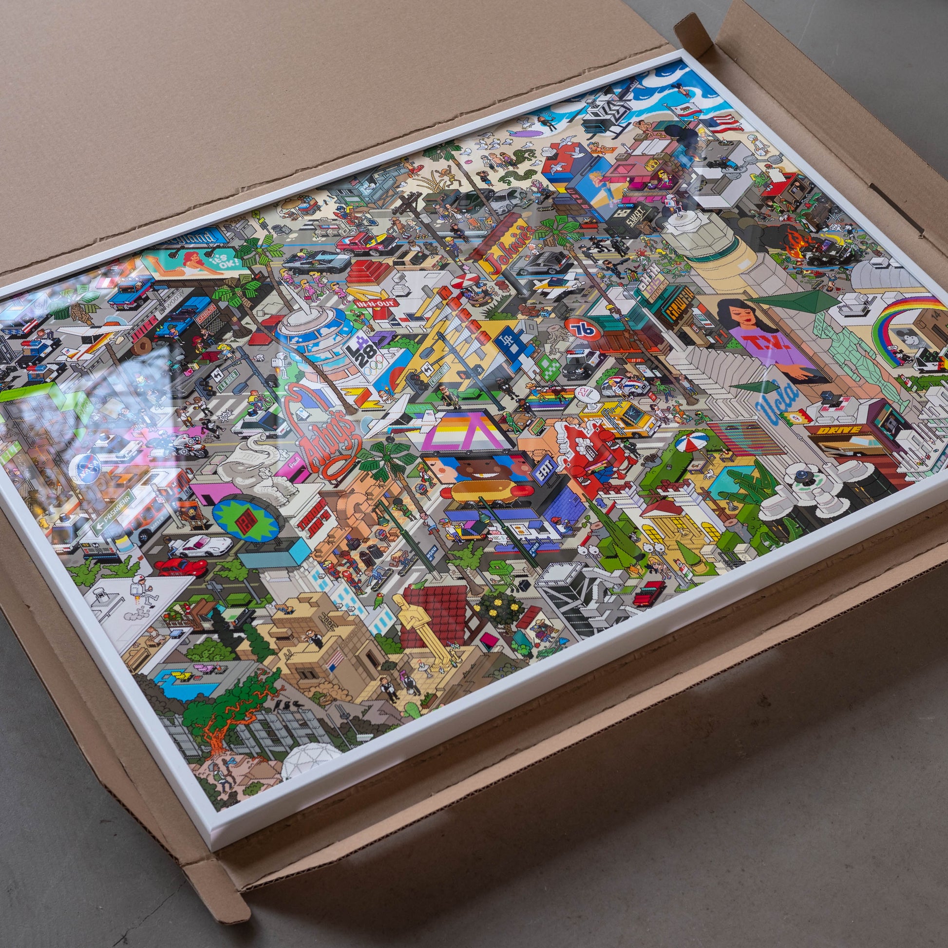 eBoy LA Hot Dog Pixel-art Art print framed